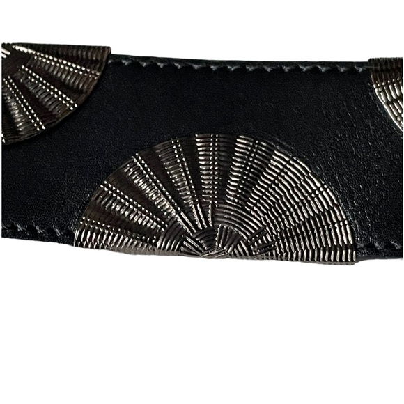 Oscar de la Renta Black Belt with Metal Embellishments, Small 75 / 28” - Picture 8 of 13